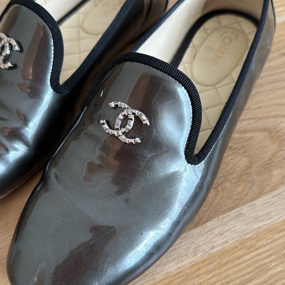 Chanel flats, metallic grey, size 38.5 - Picture 3 of 4